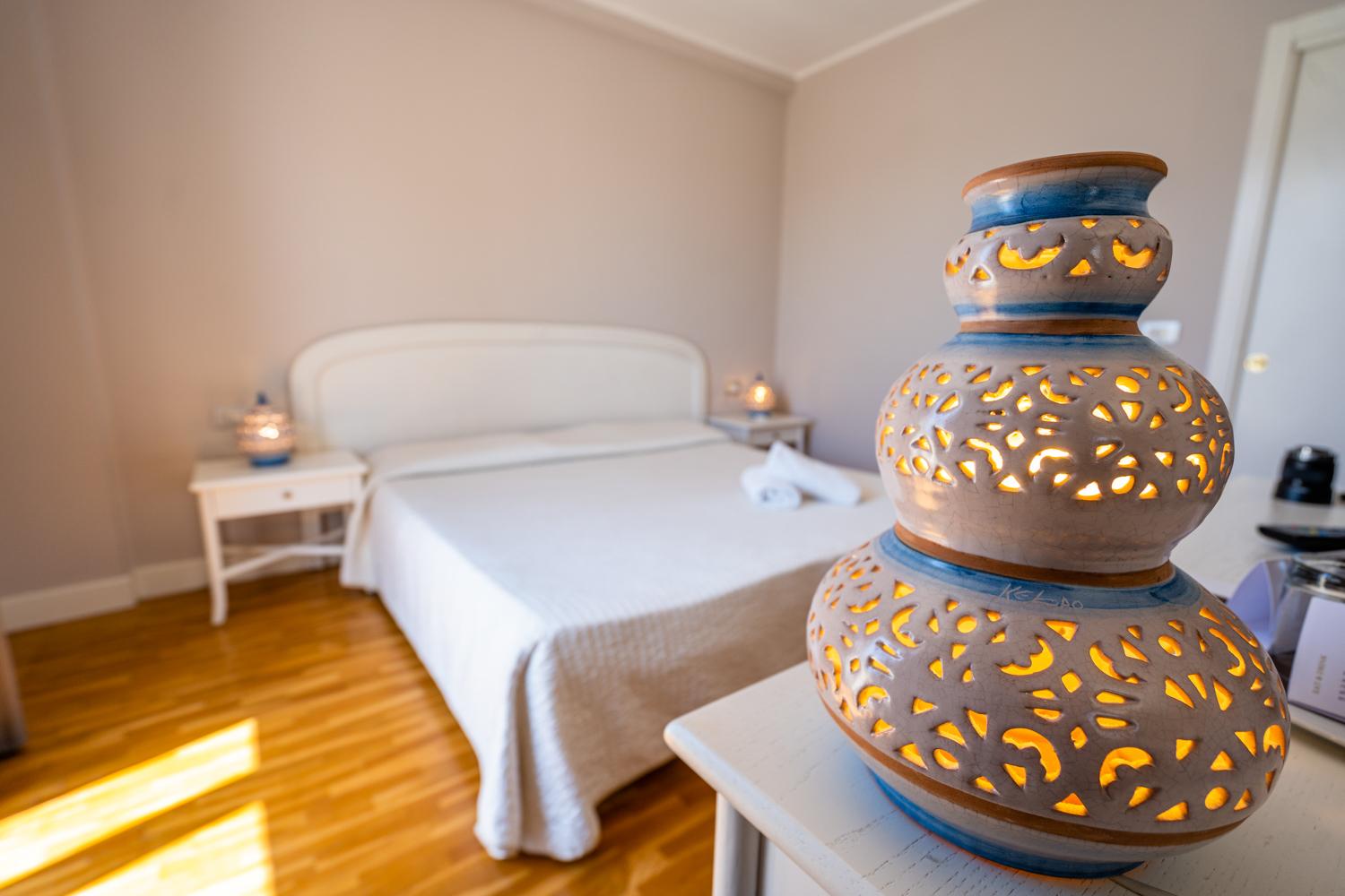 Capo Peloro Hotel (Adults Only) Torre Faro Bagian luar foto