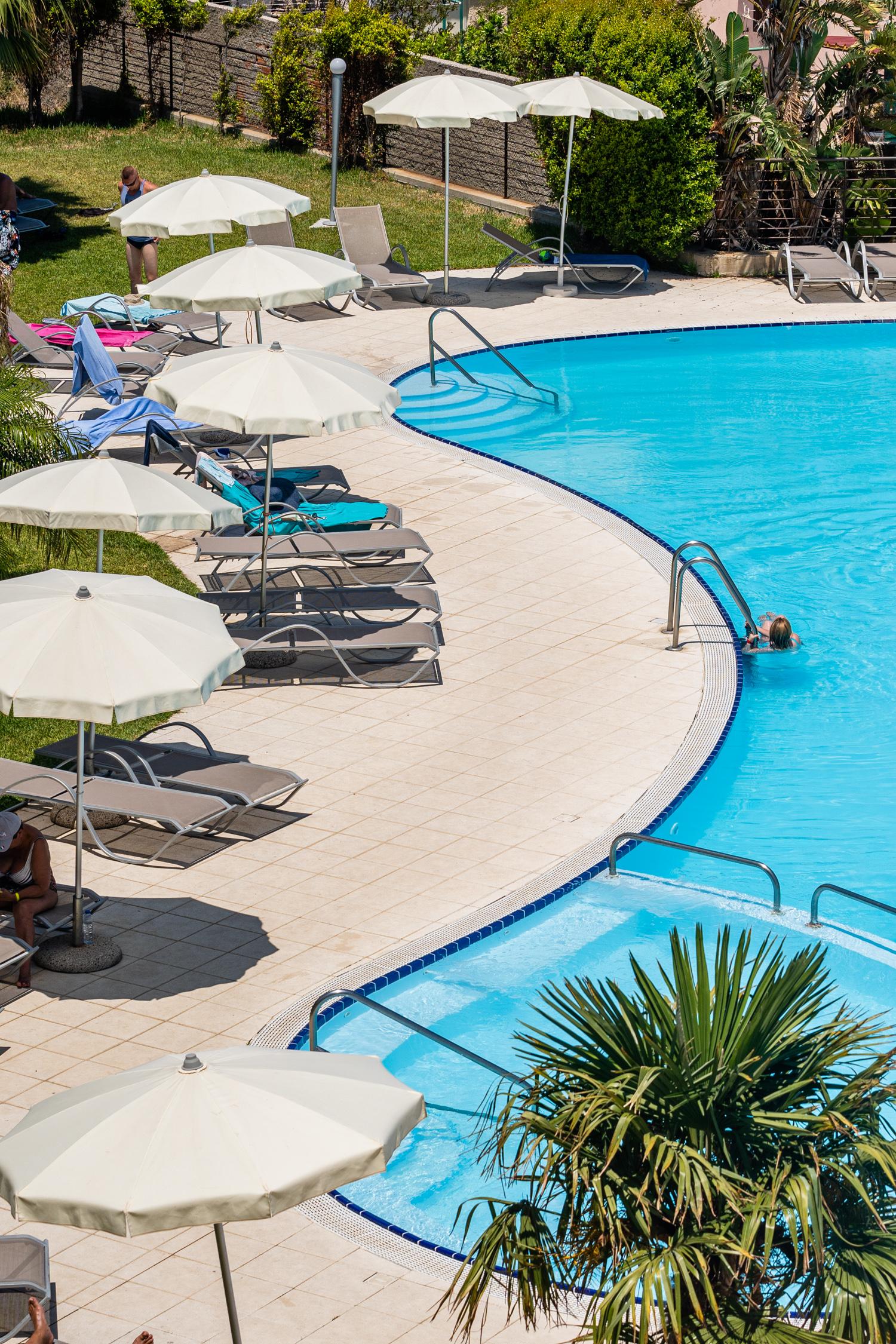 Capo Peloro Hotel (Adults Only) Torre Faro Bagian luar foto